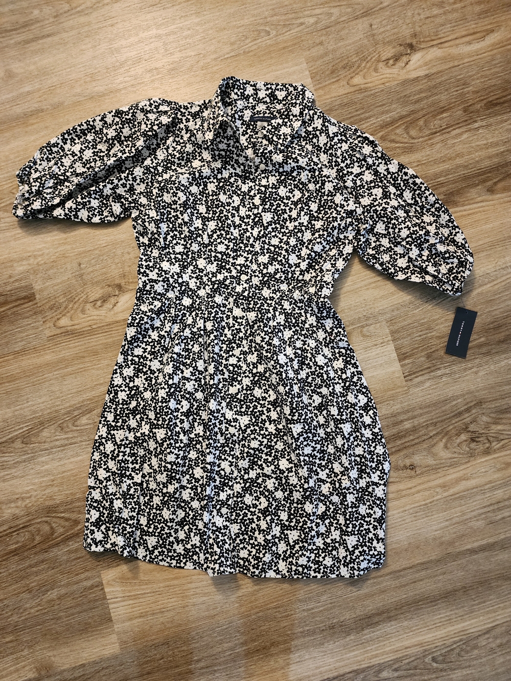 Tommy Hilfiger Black & White Floral Puff-Sleeve Mini Dress